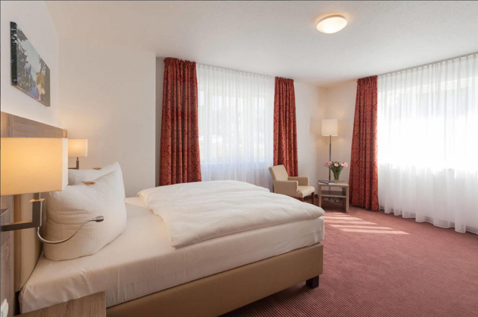 Hotel Meerzeit Binz Kültér fotó